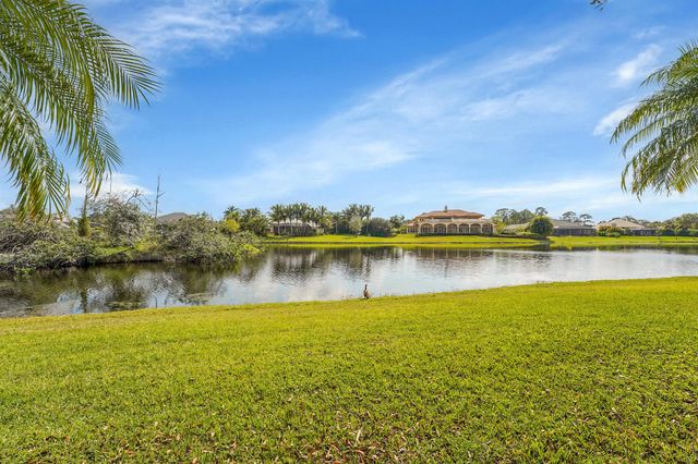 7839 Sabal Lake Drive, Port St Lucie, FL 34986