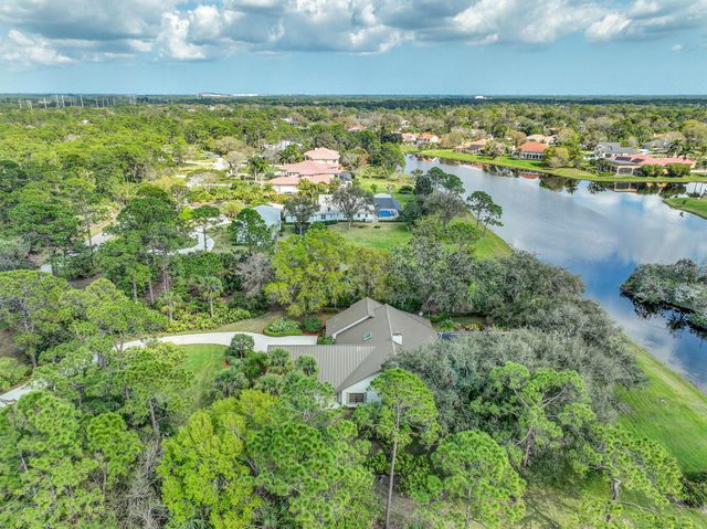 7839 Sabal Lake Drive, Port St Lucie, FL 34986