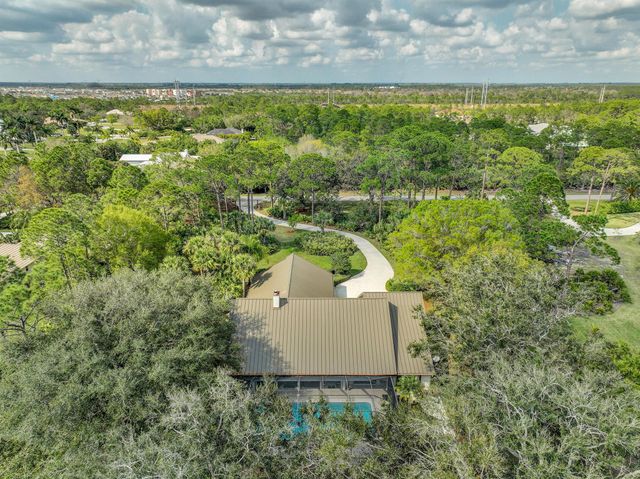 7839 Sabal Lake Drive, Port St Lucie, FL 34986