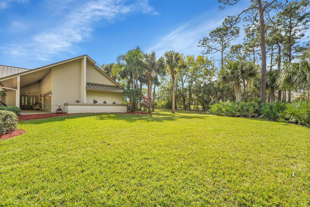 7839 Sabal Lake Drive, Port St Lucie, FL 34986