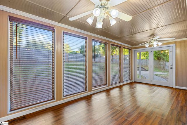 215 Mcarthur Street, Easley, SC 29642