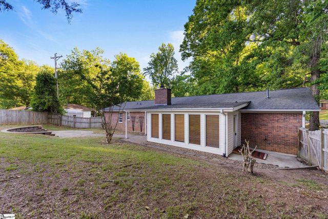 215 Mcarthur Street, Easley, SC 29642