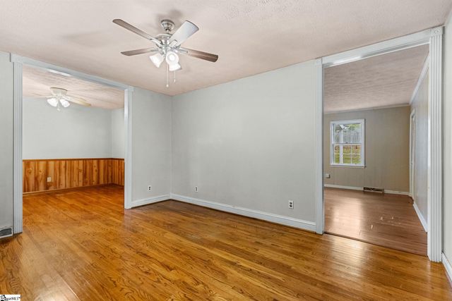 215 Mcarthur Street, Easley, SC 29642