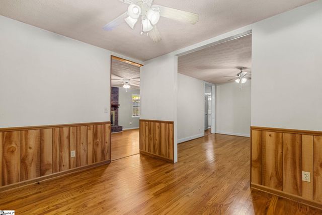 215 Mcarthur Street, Easley, SC 29642