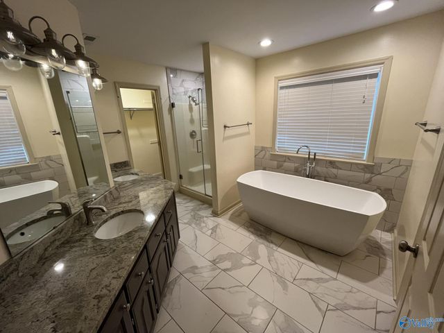 104 La Rue Street, Huntsville, AL 35811