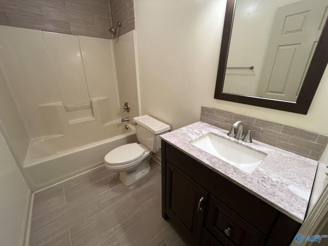 104 La Rue Street, Huntsville, AL 35811