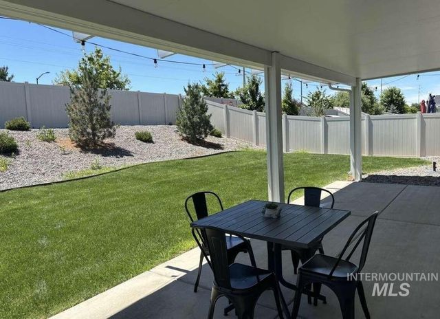 5773 Riva Capri, Meridian, ID 83646