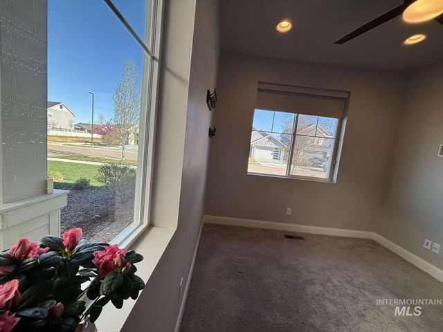 5773 Riva Capri, Meridian, ID 83646