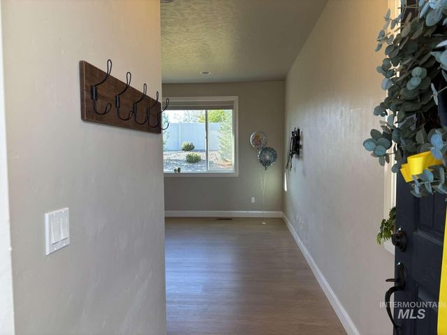 5773 Riva Capri, Meridian, ID 83646