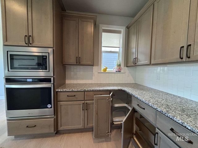 5773 Riva Capri, Meridian, ID 83646