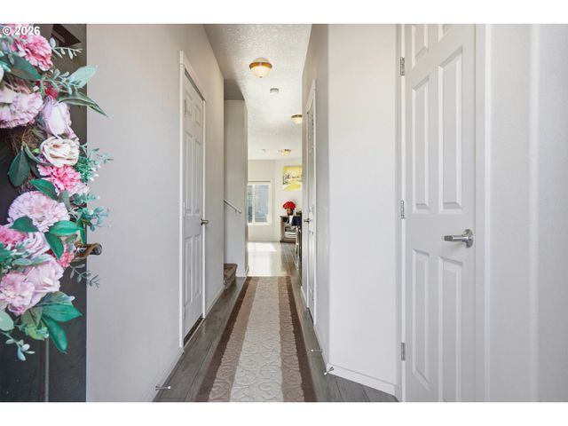 1311 Ne 83RD Dr, Vancouver, WA 98665