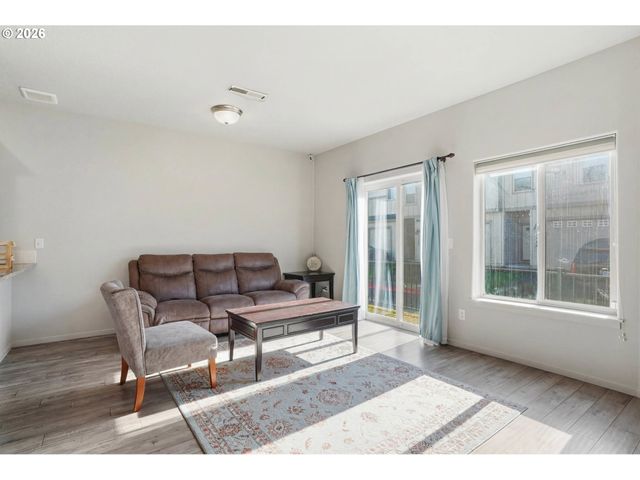 1311 Ne 83RD Dr, Vancouver, WA 98665