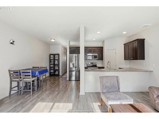 1311 Ne 83RD Dr, Vancouver, WA 98665