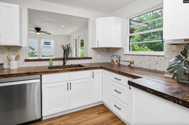 979 Airport Boulevard, Columbia, SC 29205