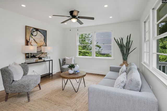 979 Airport Boulevard, Columbia, SC 29205