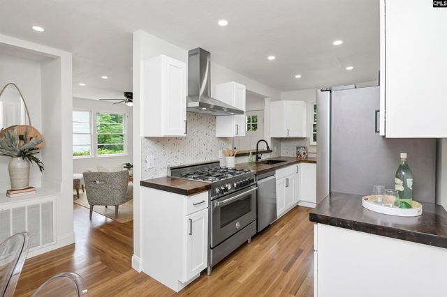 979 Airport Boulevard, Columbia, SC 29205