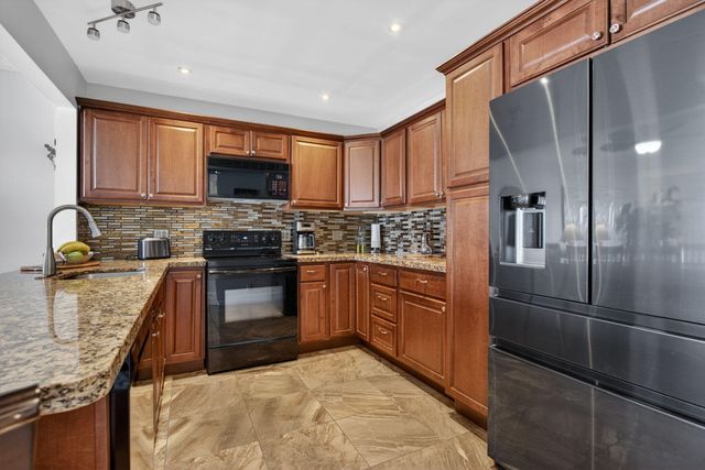 4751 NW 21st Street 610, Lauderhill, FL 33313