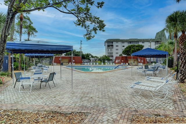 4751 NW 21st Street 610, Lauderhill, FL 33313