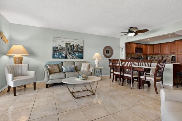 4751 NW 21st Street 610, Lauderhill, FL 33313