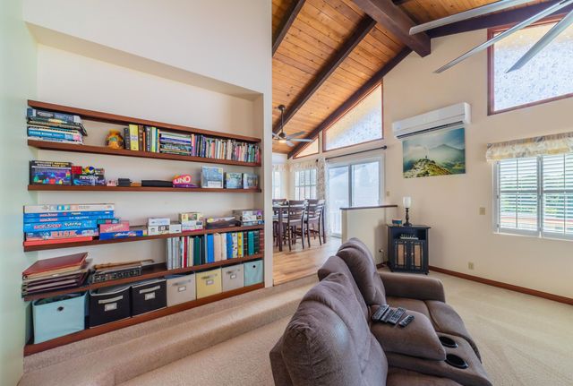 2679 Kamelani Loop, Pukalani, HI 96768