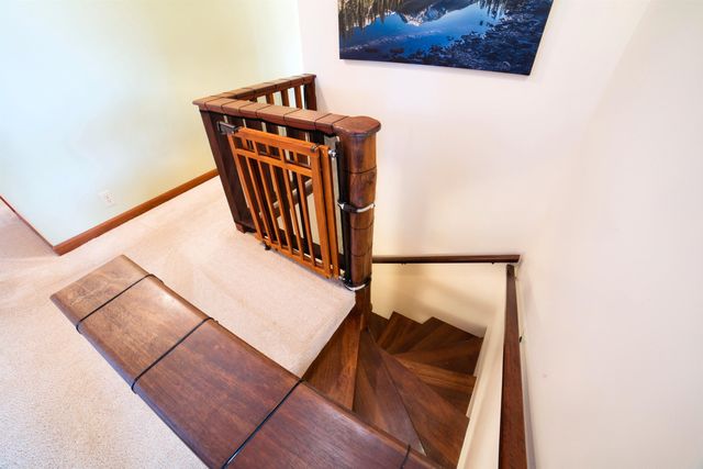 2679 Kamelani Loop, Pukalani, HI 96768