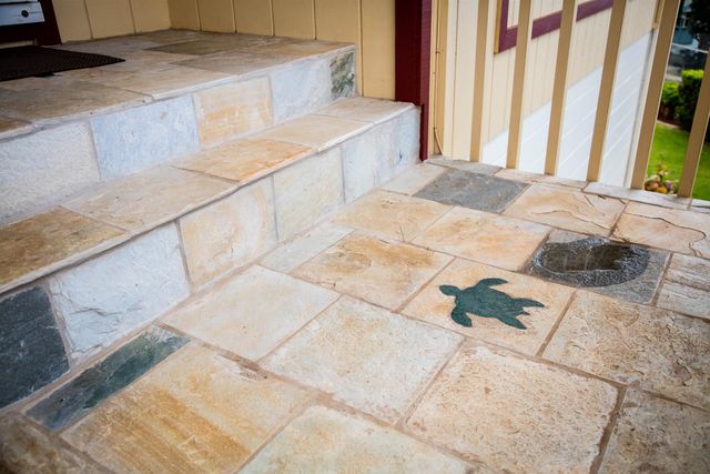 2679 Kamelani Loop, Pukalani, HI 96768