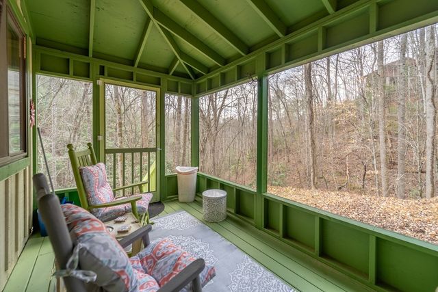 180 Valley Lane, Bryson City, NC 28713