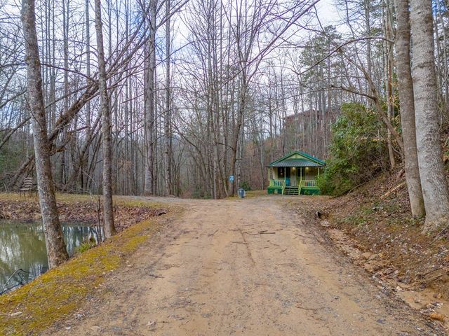 180 Valley Lane, Bryson City, NC 28713