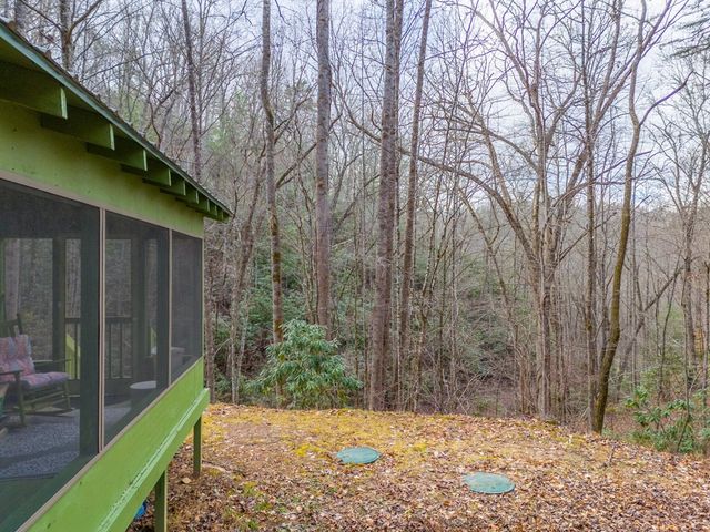 180 Valley Lane, Bryson City, NC 28713