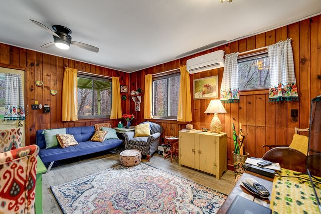 180 Valley Lane, Bryson City, NC 28713