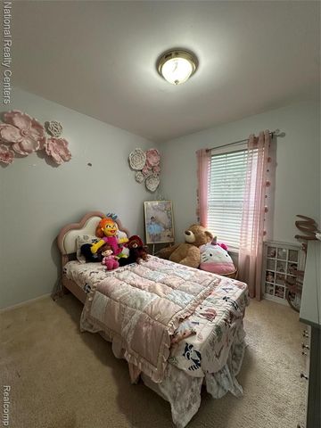 36619 Park Place Drive, Sterling Heights, MI 48310