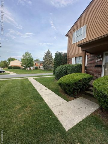 36619 Park Place Drive, Sterling Heights, MI 48310