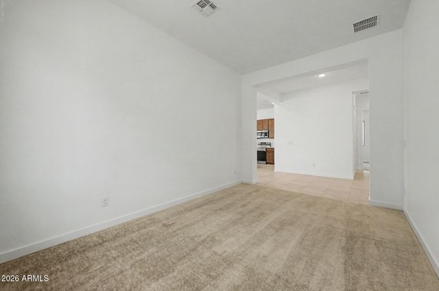 31613 N WET CREEK Road, San Tan Valley, AZ 85143
