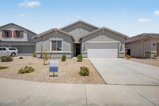 31613 N WET CREEK Road, San Tan Valley, AZ 85143