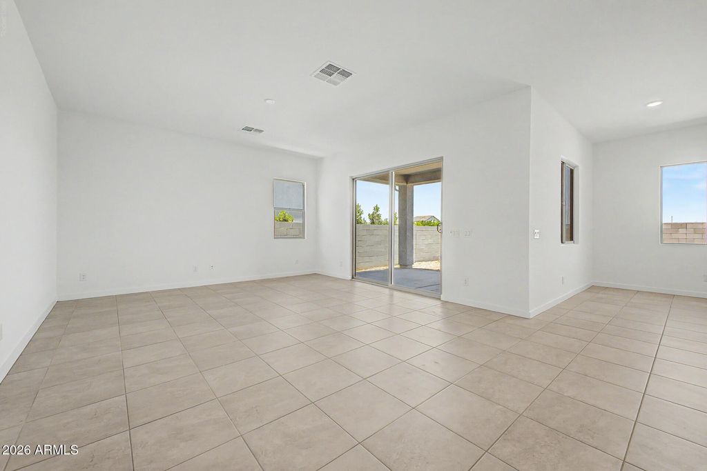 31613 N WET CREEK Road, San Tan Valley, AZ 85143 — photo 3