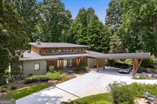 5973 Nachoochee Trail, Flowery Branch, GA 30542