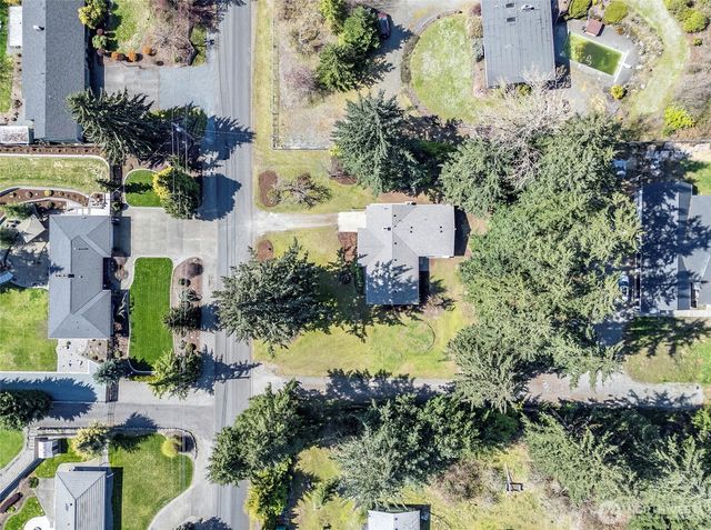 9605 120th Street E, Puyallup, WA 98373