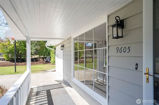 9605 120th Street E, Puyallup, WA 98373