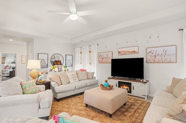 330 Splendor Circle, Murrells Inlet, SC 29576