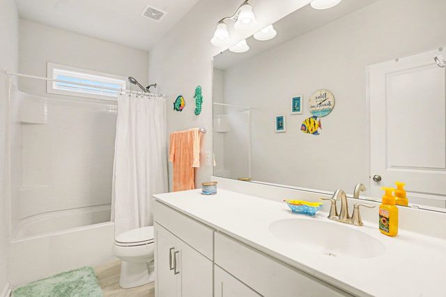 330 Splendor Circle, Murrells Inlet, SC 29576