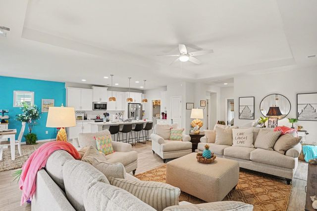 330 Splendor Circle, Murrells Inlet, SC 29576