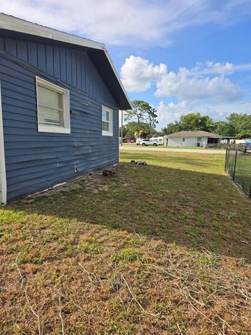 459 WATER ROAD, Ocala, FL 34472
