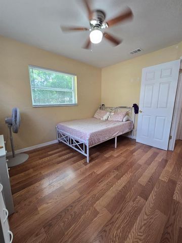 459 WATER ROAD, Ocala, FL 34472