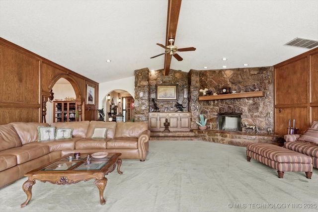 17331 S 174th Avenue E, Bixby, OK 74008