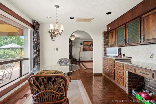 17331 S 174th Avenue E, Bixby, OK 74008