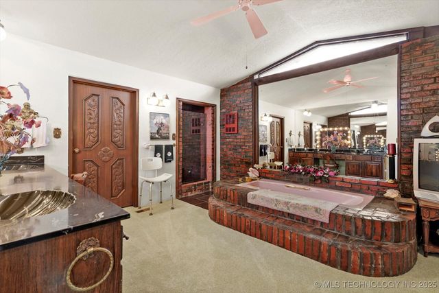 17331 S 174th Avenue E, Bixby, OK 74008