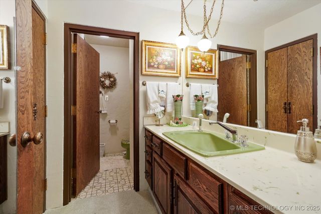 17331 S 174th Avenue E, Bixby, OK 74008