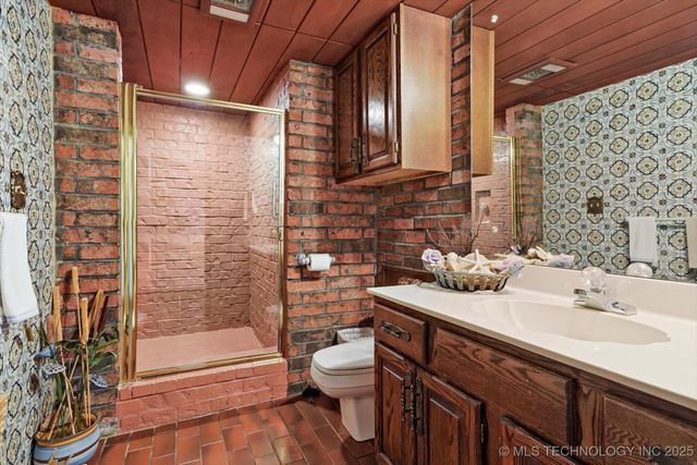 17331 S 174th Avenue E, Bixby, OK 74008