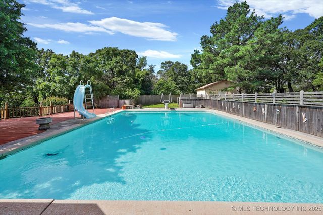 17331 S 174th Avenue E, Bixby, OK 74008