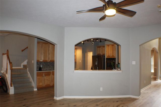 1718 Heddon Falls Drive, Sugar Land, TX 77479